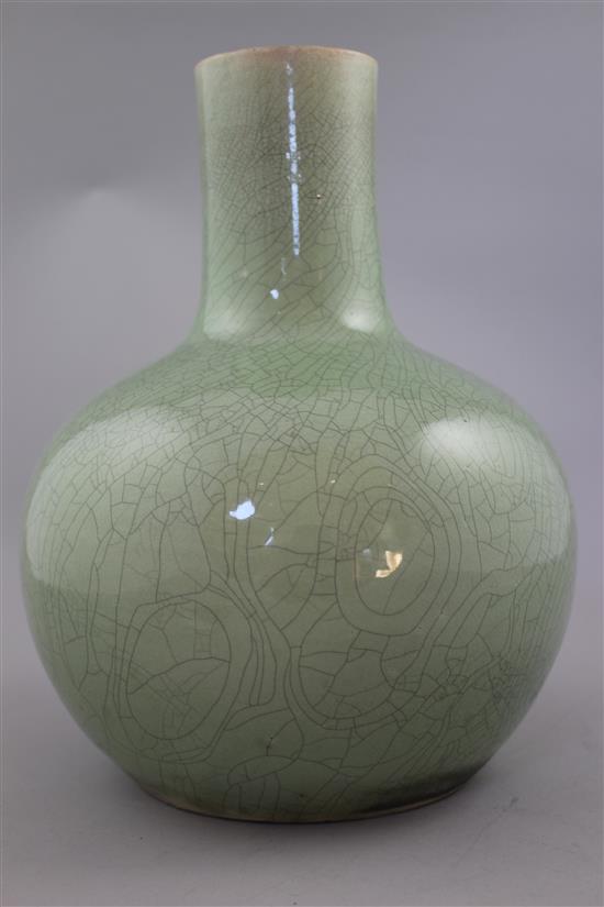 A Chinese mint green crackle glazed bottle vase, 19th / 20th century, 25cm